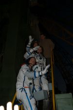 МКС-12_подготовка к старту